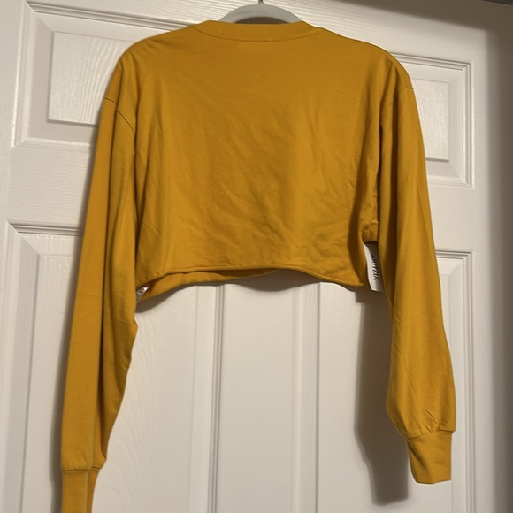BNWT Azure Skies Laid Back Sumac Yellow Cropped Long Sleeve Top, Sz Xsmall - Picture 5 of 5